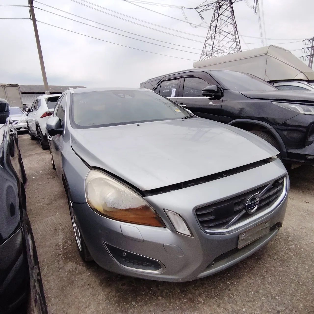 2012 Volvo V60 – Exterior