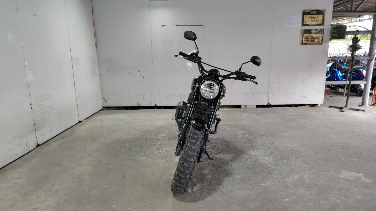 2023 Yamaha XSR155 – Front