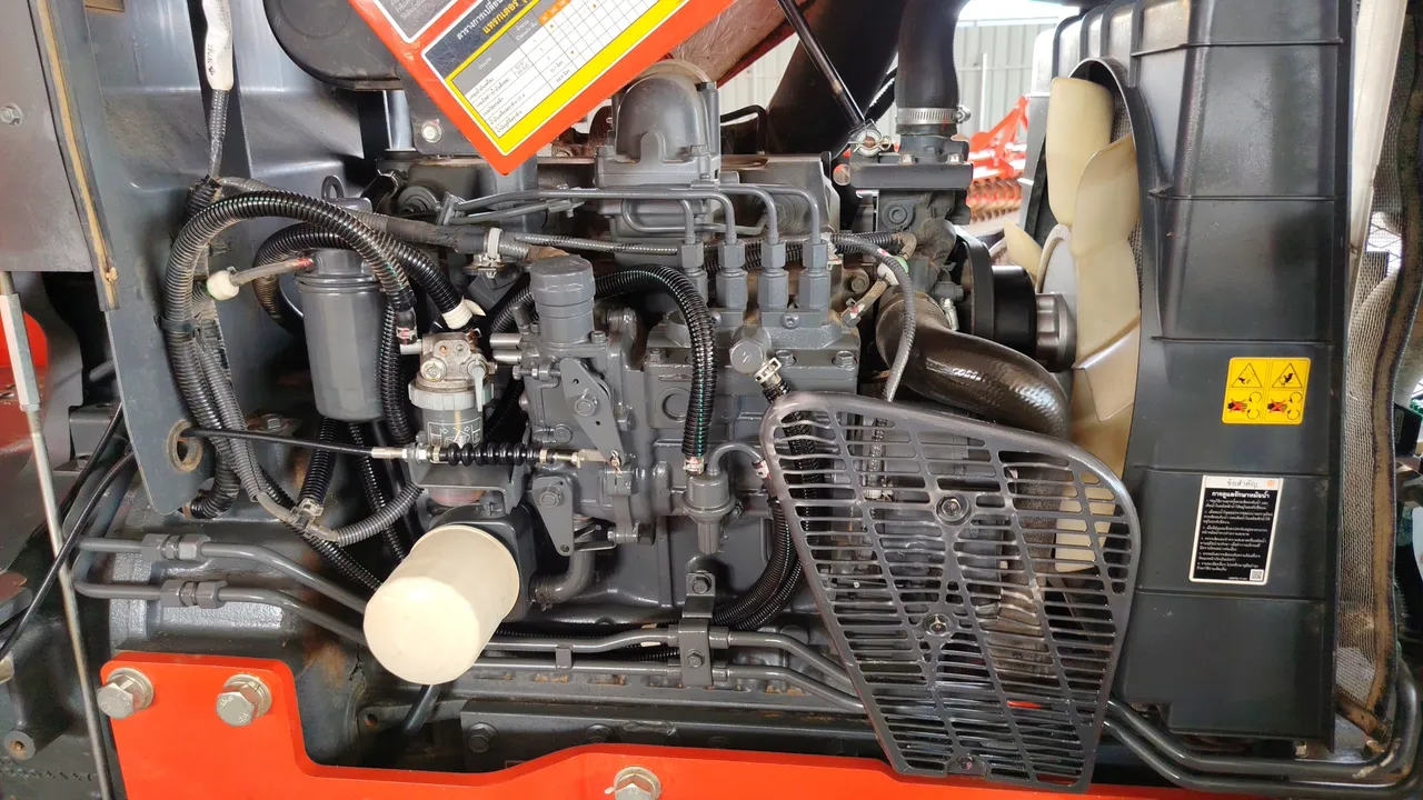 2023 Kubota M9808 – Engine