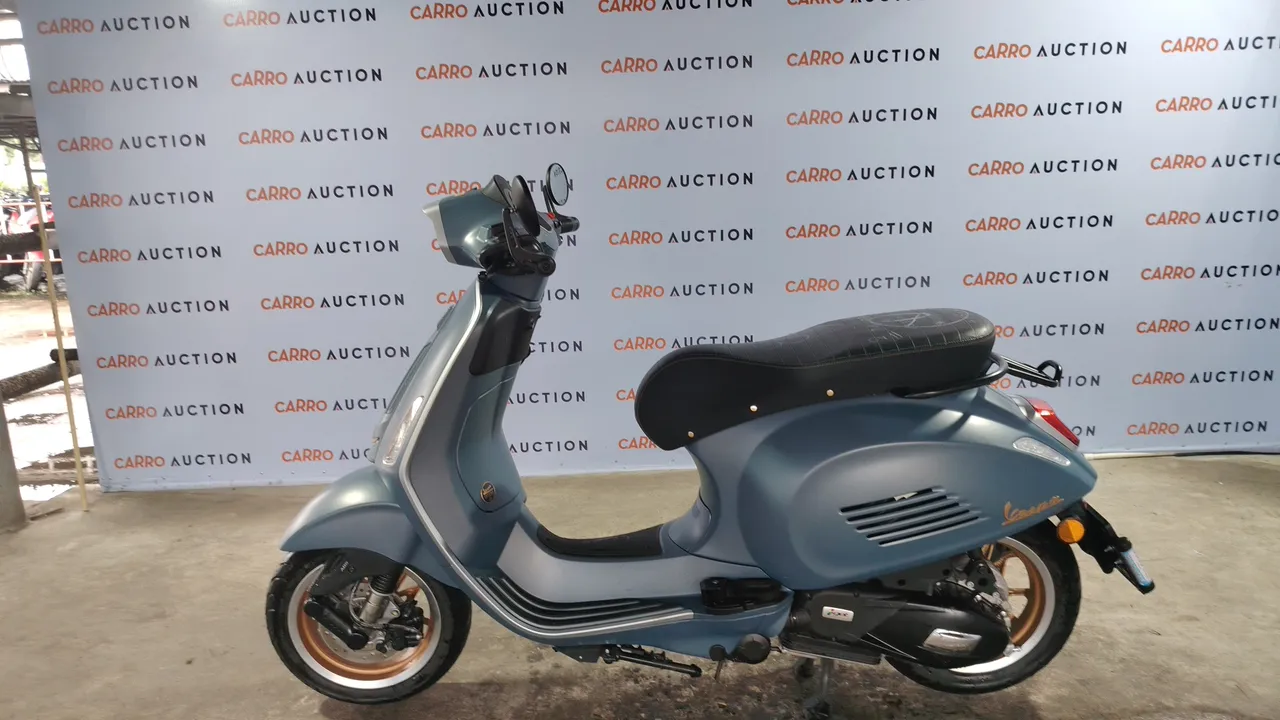 2026 Vespa Sprint – Exterior