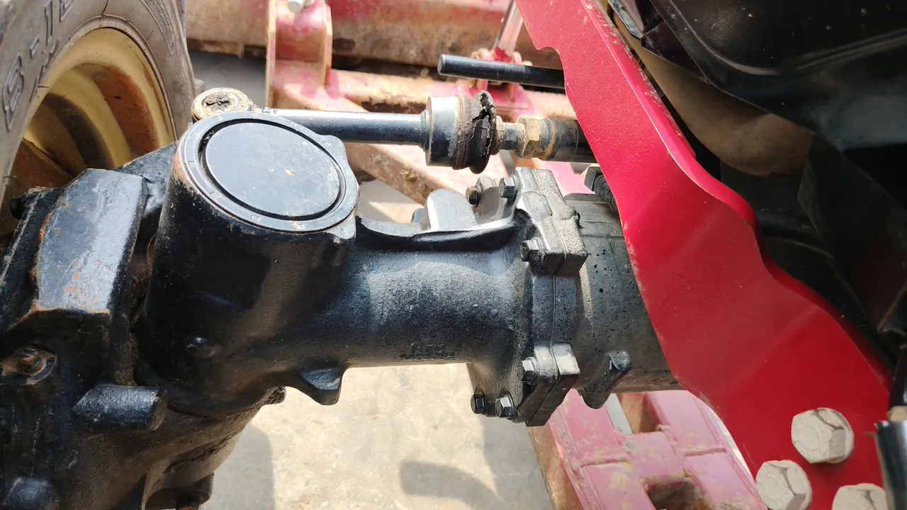 2022 Yanmar YM351A – Exterior