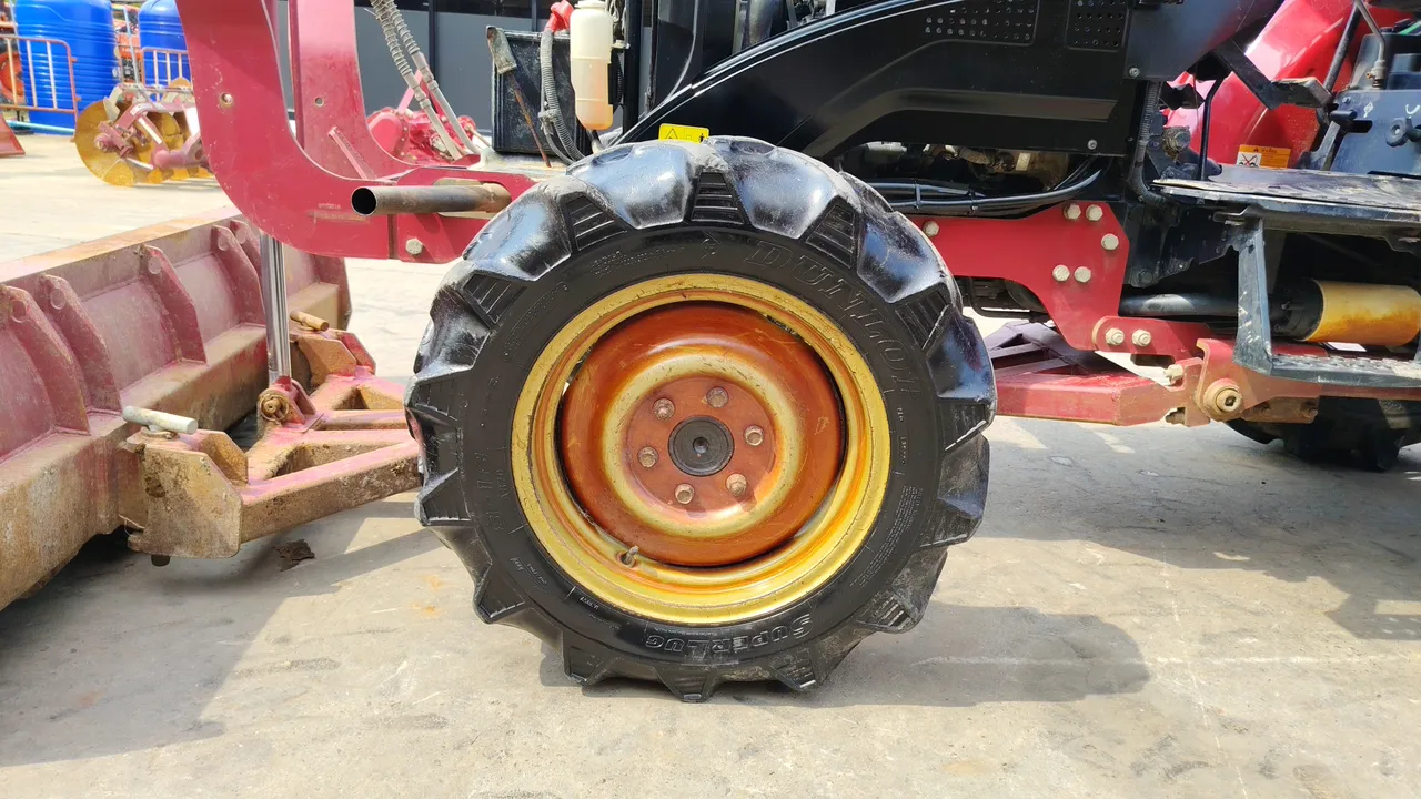 2022 Yanmar YM351A – Exterior