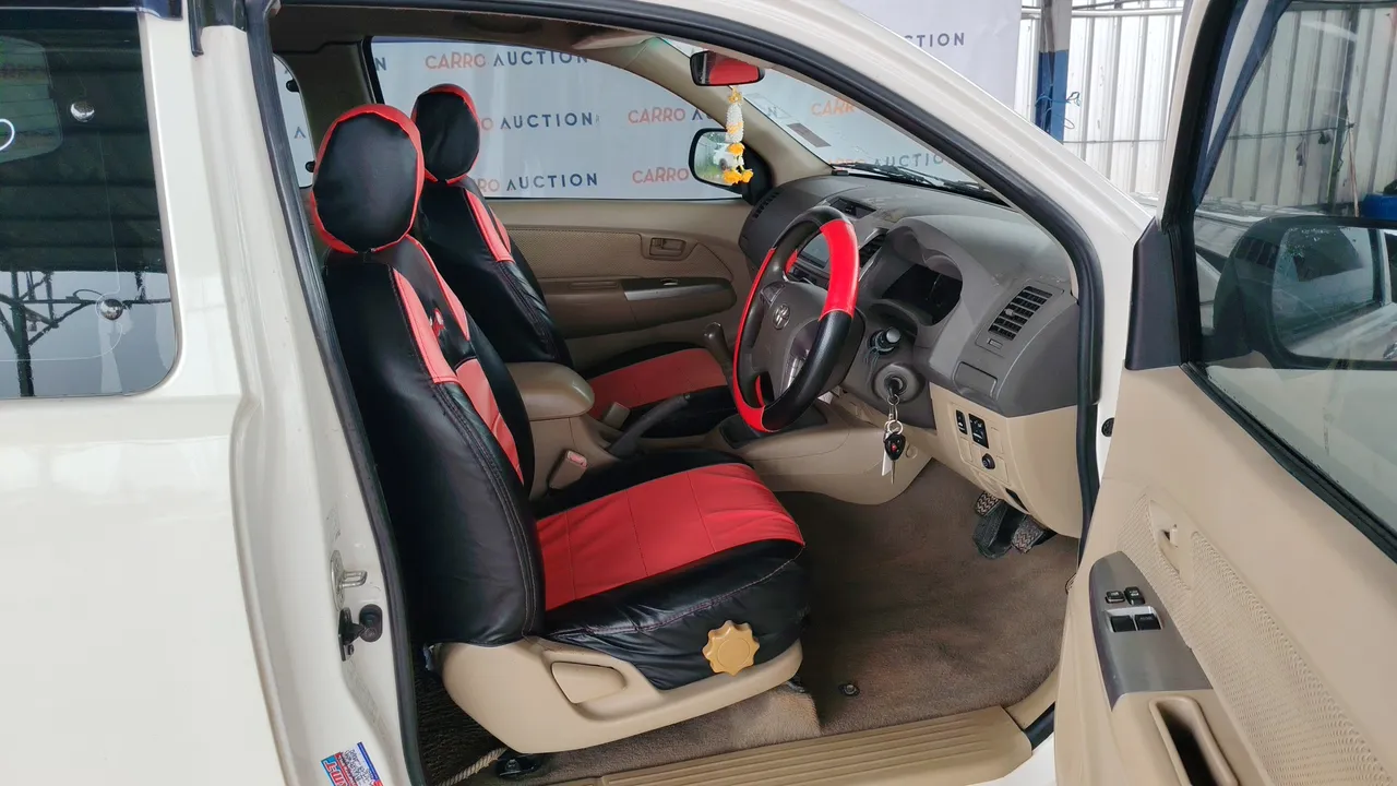 2012 Toyota Hilux Vigo – Front