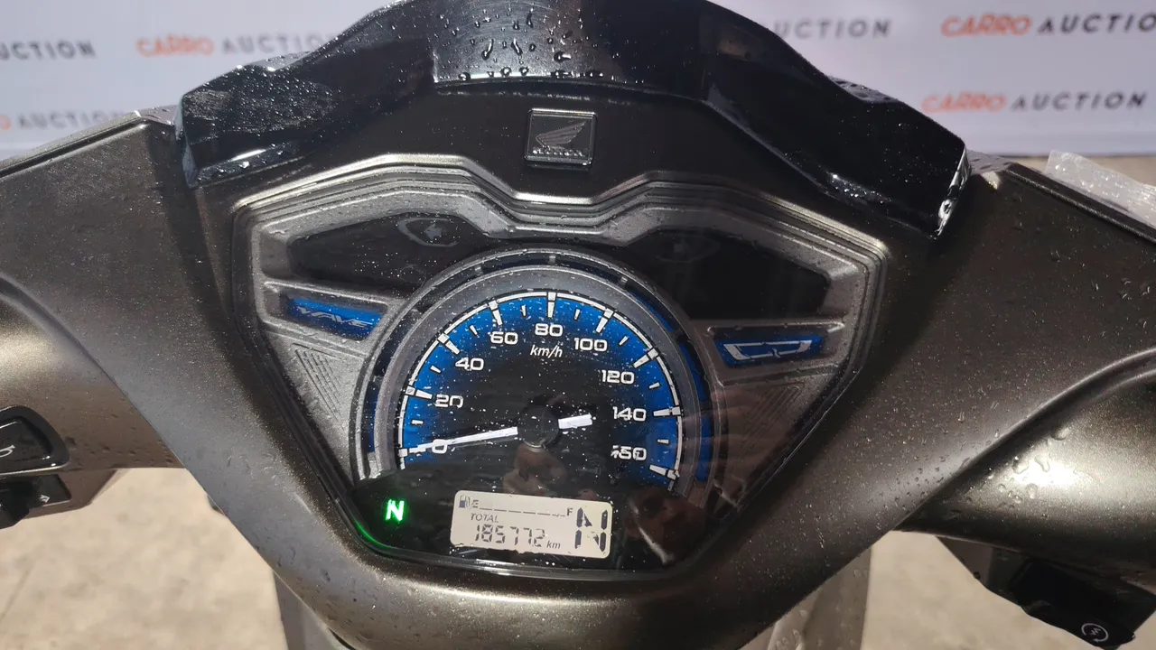2025 Honda Wave – Exterior
