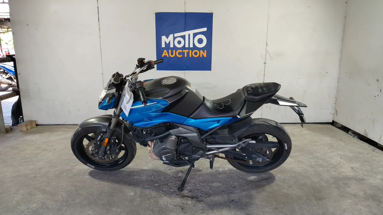 2019 CF 650 NK – Side