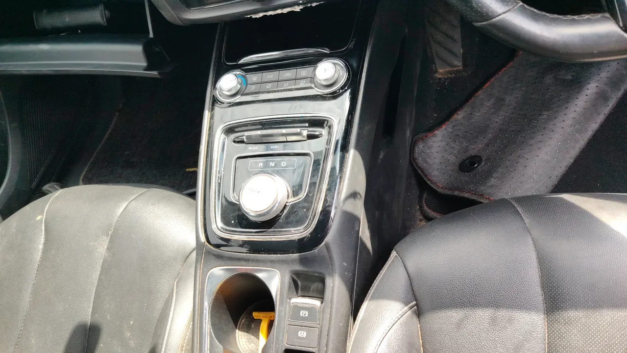 2022 MG EP – Exterior