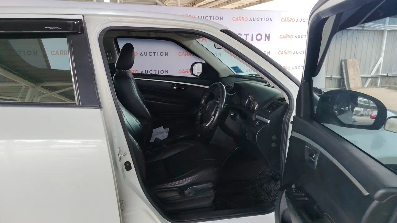 2012 Suzuki Swift – Front