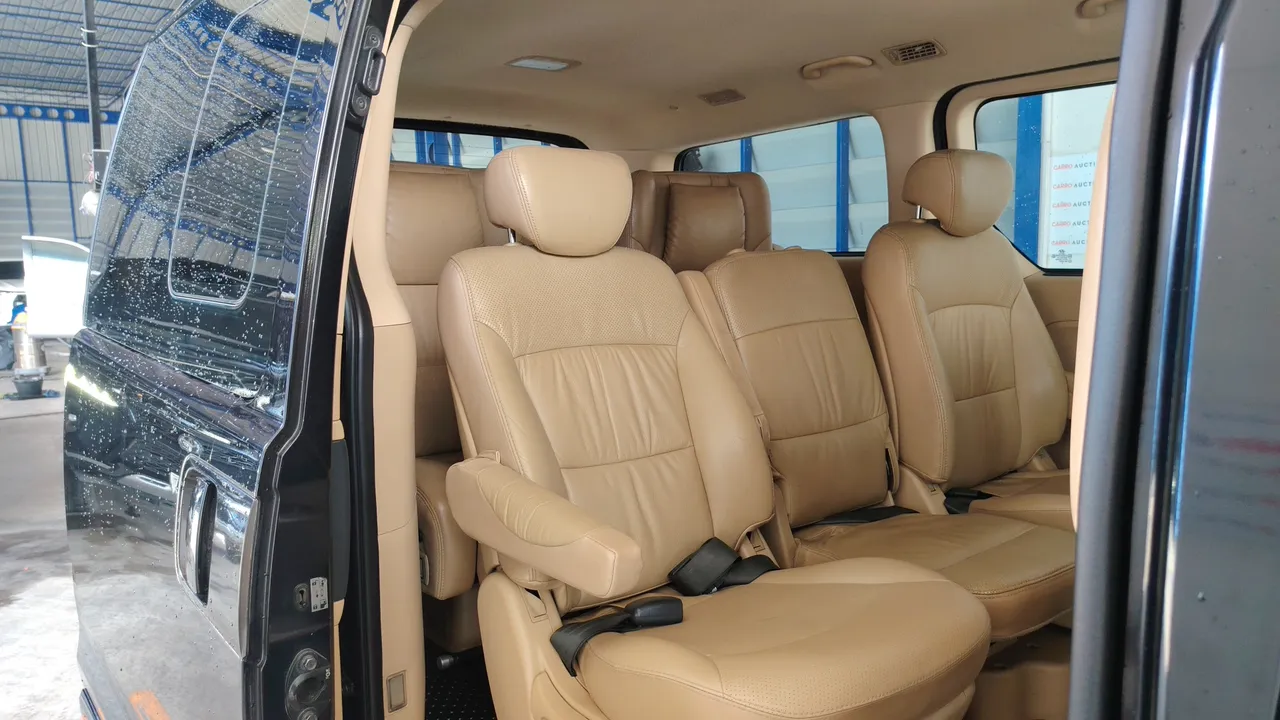 2010 Hyundai H-1 – Exterior