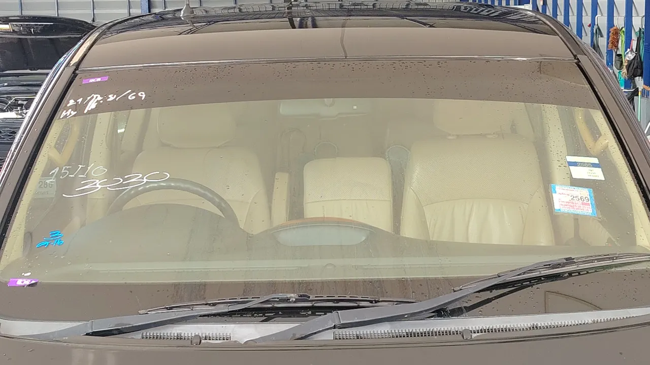 2010 Hyundai H-1 – Exterior