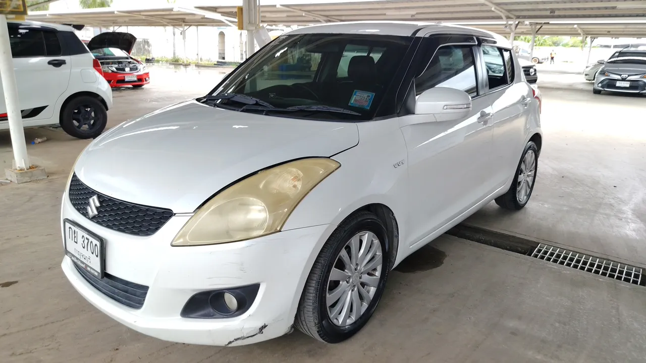 2012 Suzuki Swift – Front