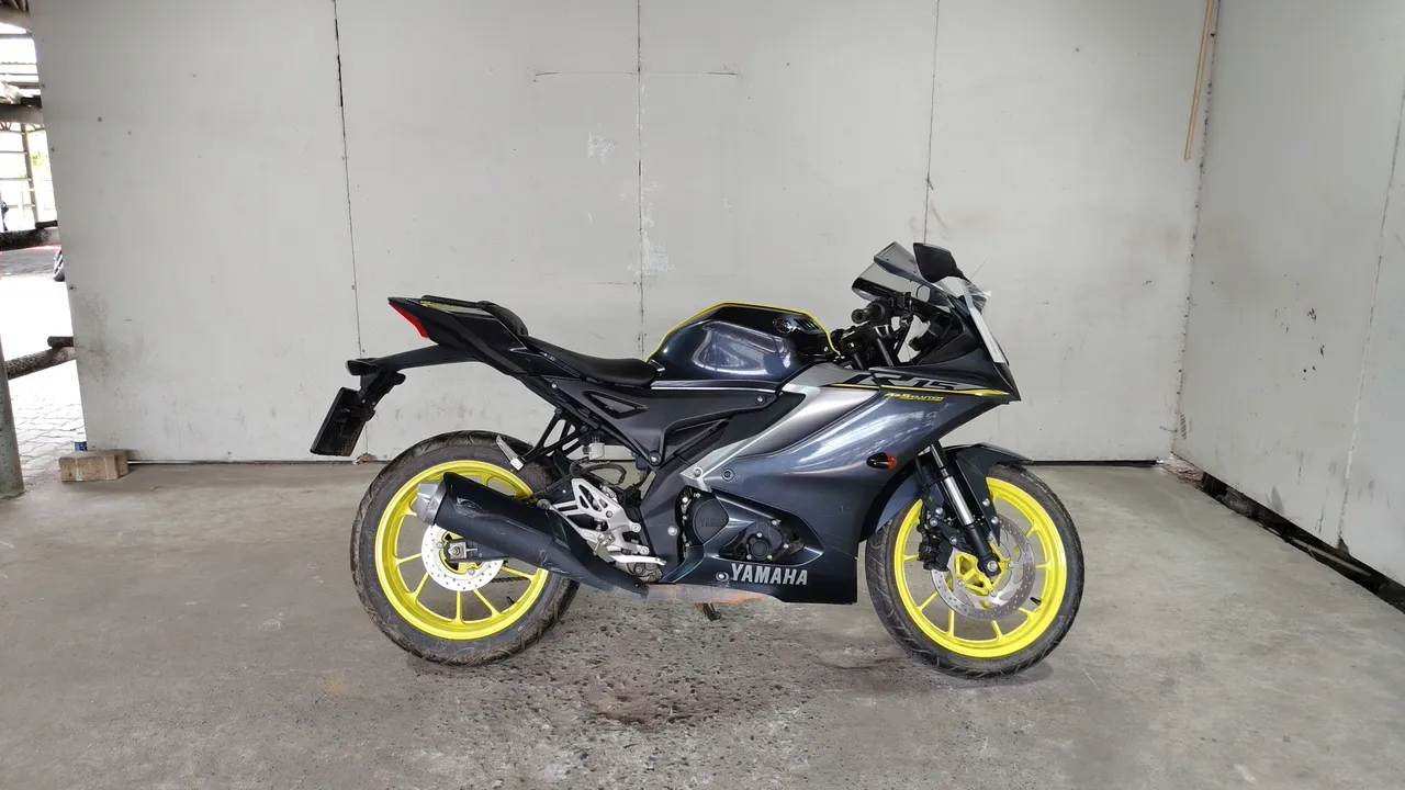 2023 Yamaha YZF-R15 – Exterior
