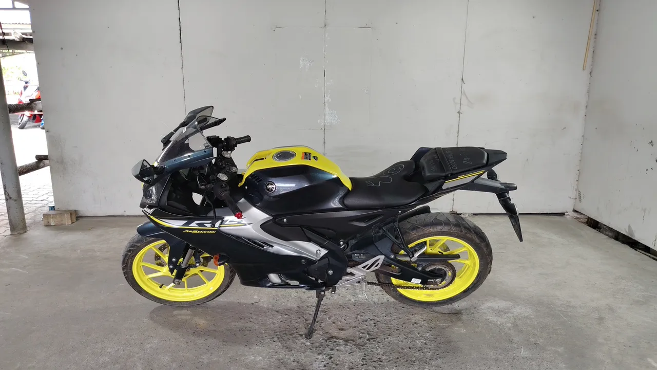 2023 Yamaha YZF-R15 – Exterior