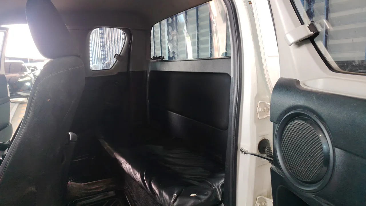 2016 Toyota Hilux Revo – Back