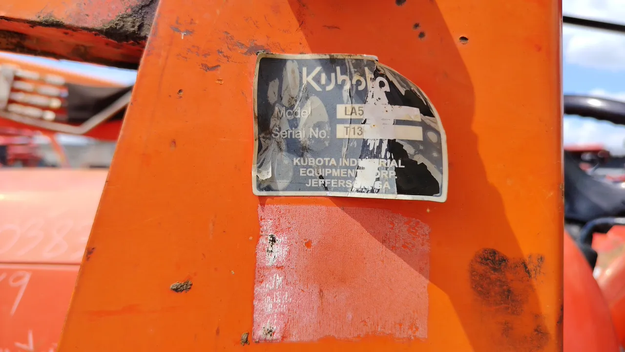 2015 Kubota L4708 SP – Exterior
