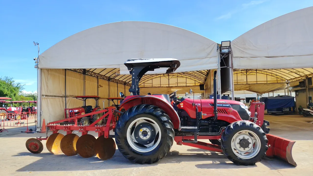 2024 Solis WT-75-4WD – Side