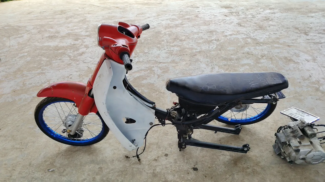 2018 Honda Super Cub – Side