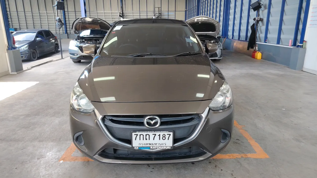 2017 Mazda Mazda2 – Exterior