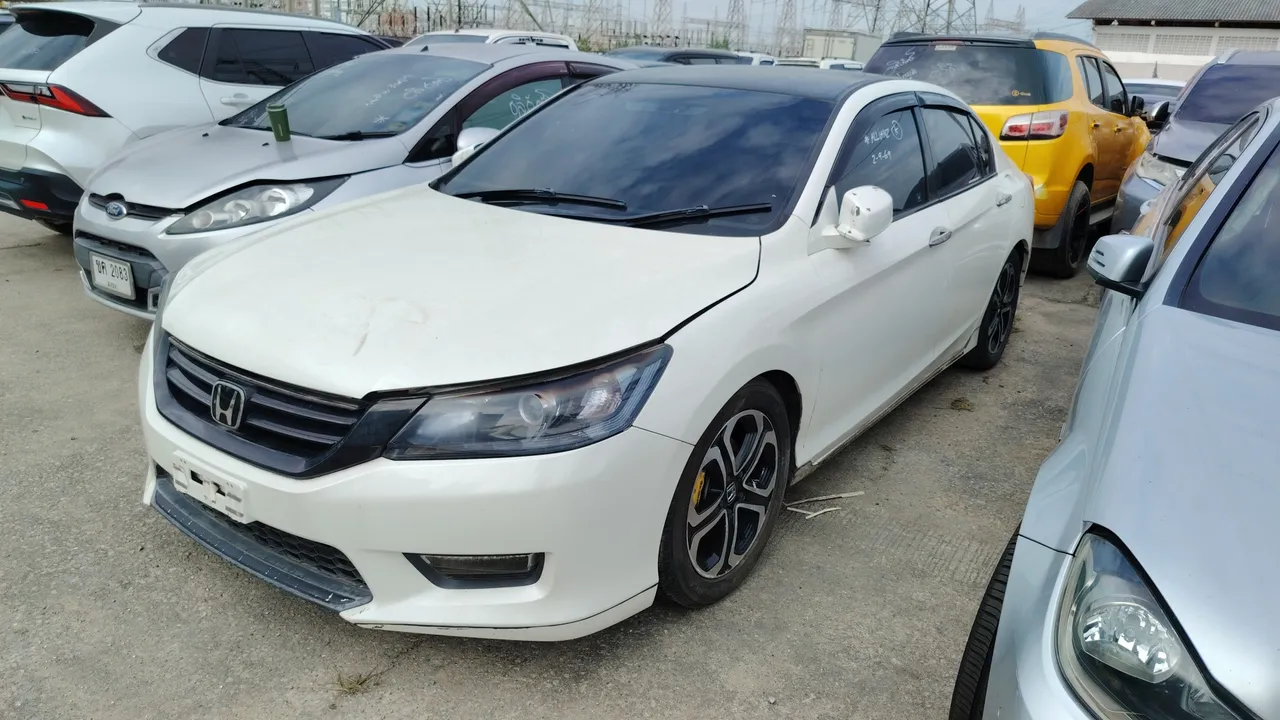 2013 Honda Accord – Exterior