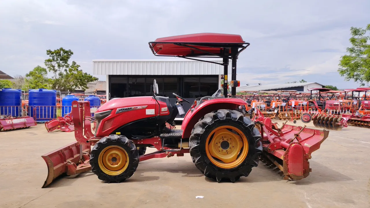 2021 Yanmar YM351A – Exterior
