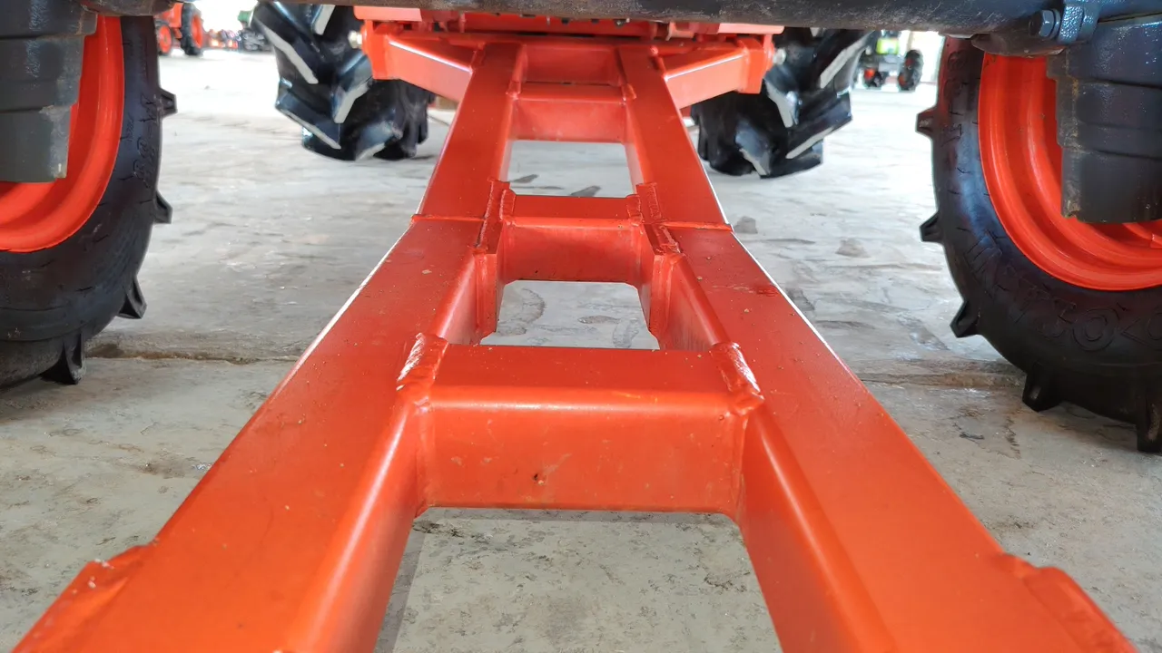 2026 Kubota L3228 – Exterior