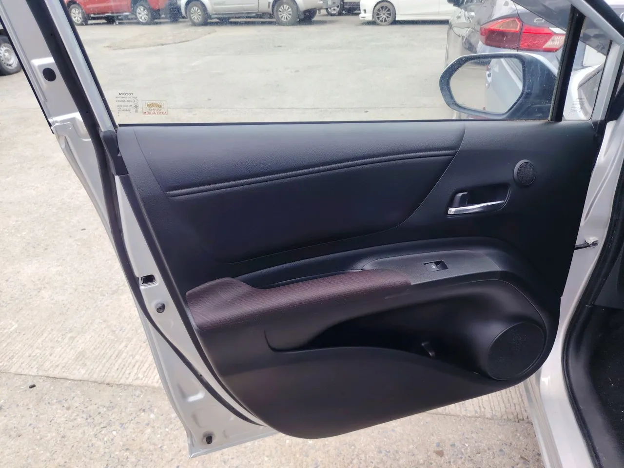 2019 Toyota Sienta – Front