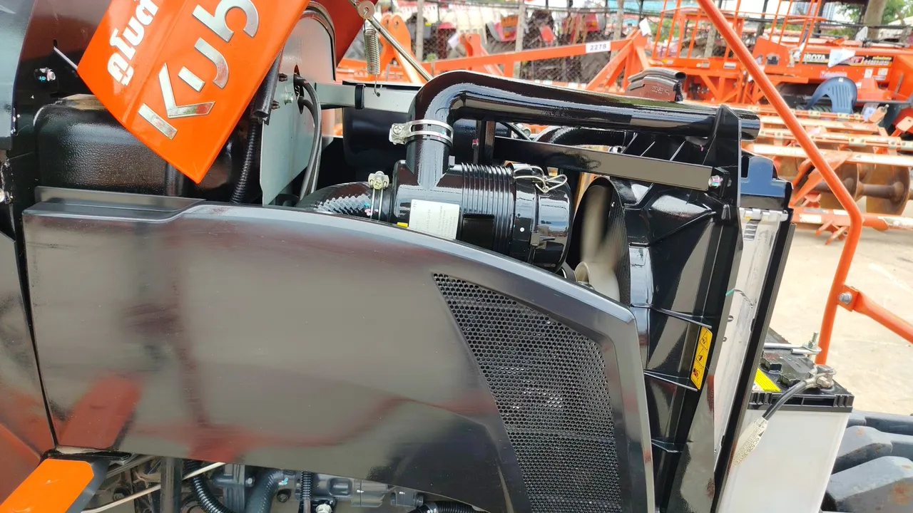 2024 Kubota B2440S-B – Exterior
