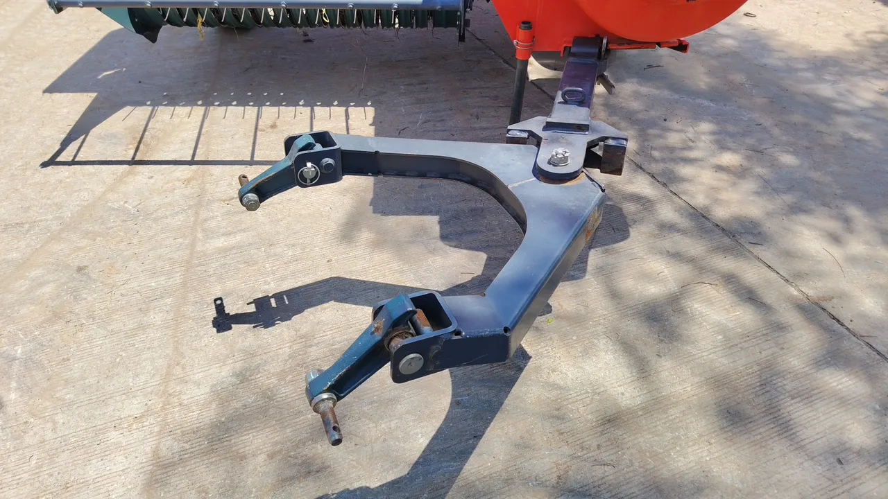 Kubota HB135 – Exterior