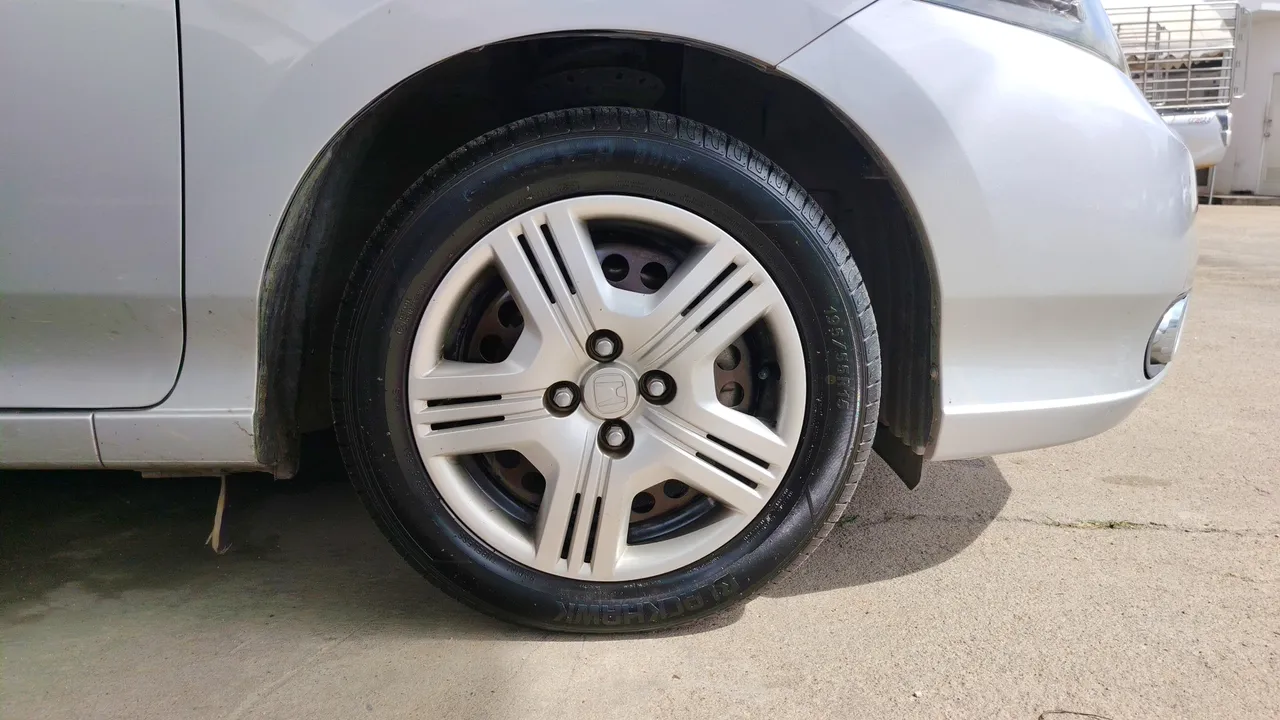 2013 Honda City – Exterior