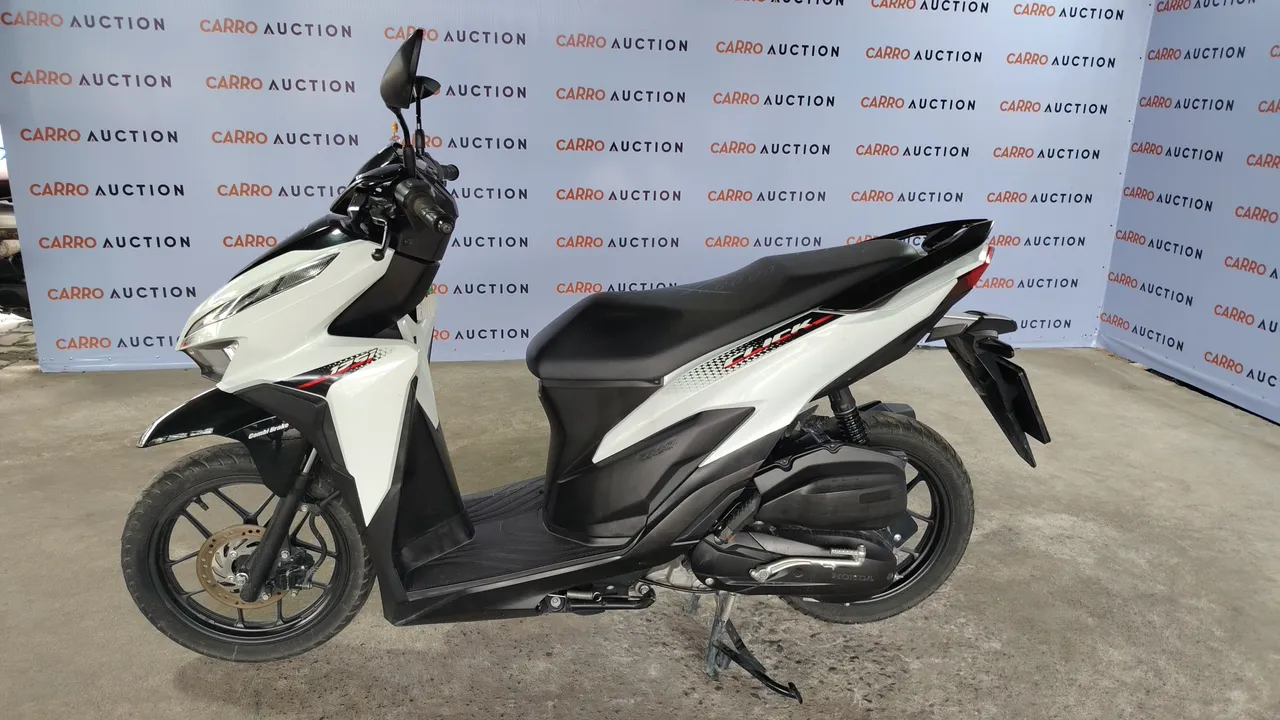 2022 Honda Click – Exterior