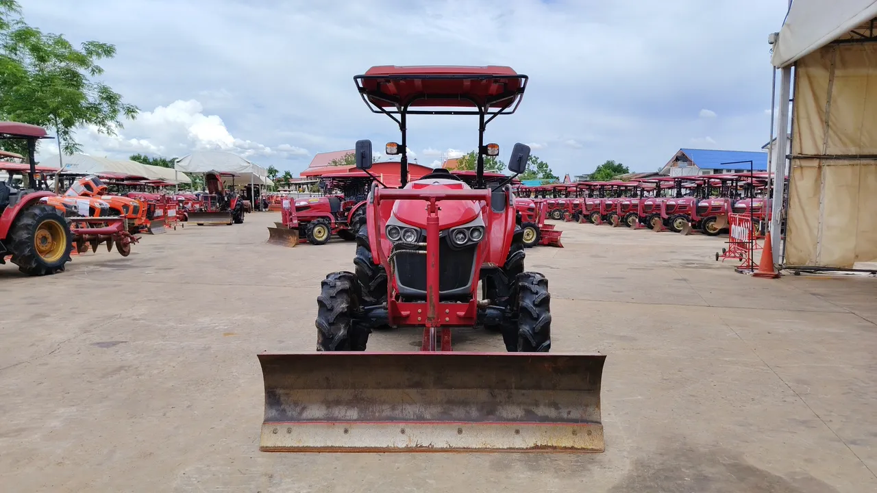 2022 Yanmar YM351R – Exterior