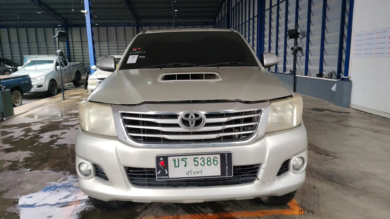 2014 Toyota Hilux Vigo – Exterior