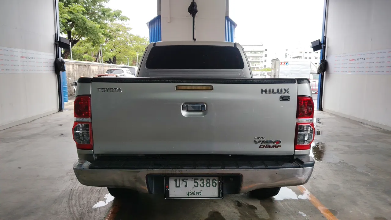 2014 Toyota Hilux Vigo – Back