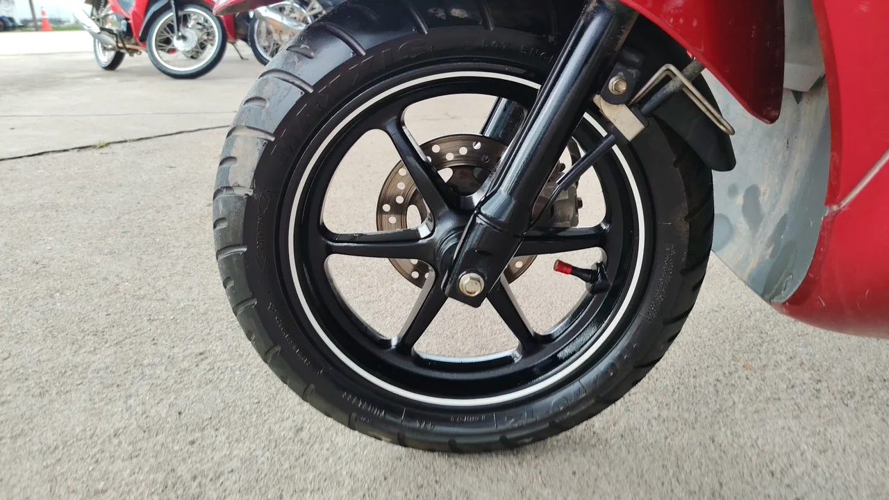 2018 Yamaha Grand Filano – Wheel