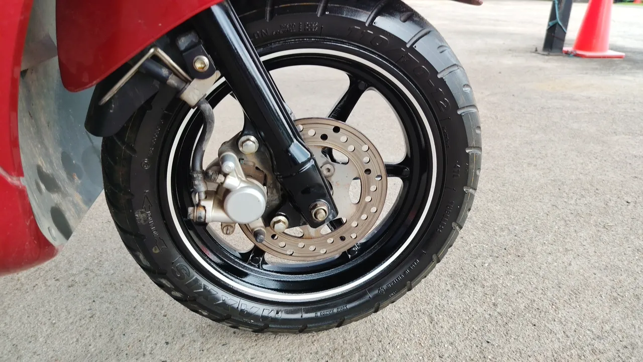 2018 Yamaha Grand Filano – Wheel