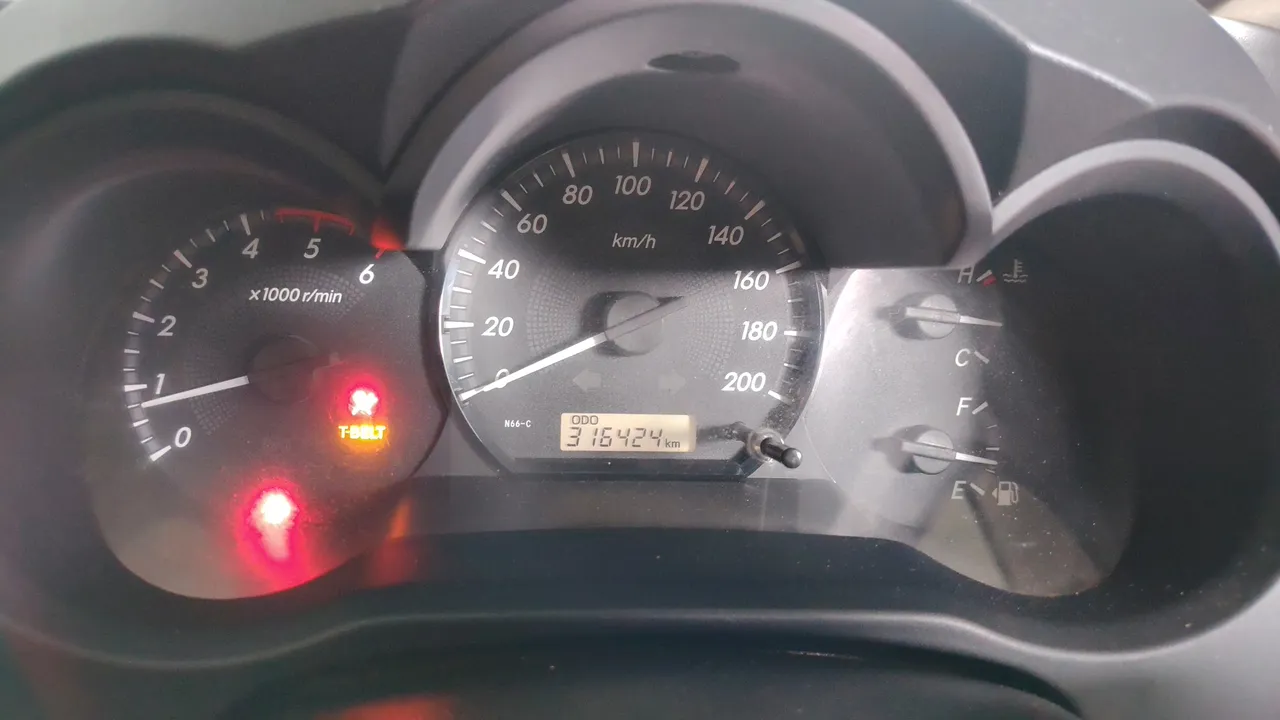 2014 Toyota Hilux Vigo – Exterior