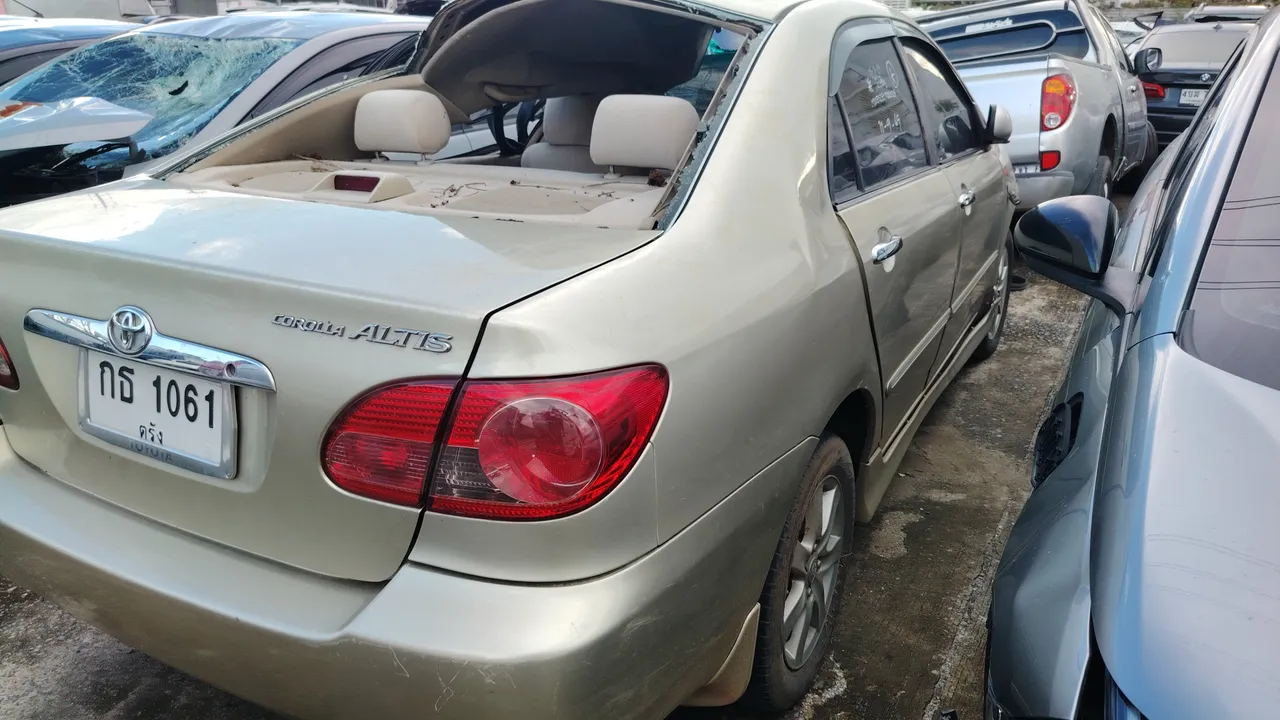 2005 Toyota Corolla Altis – Exterior