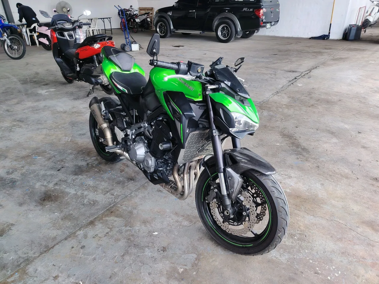 2018 Kawasaki Z900 – Exterior