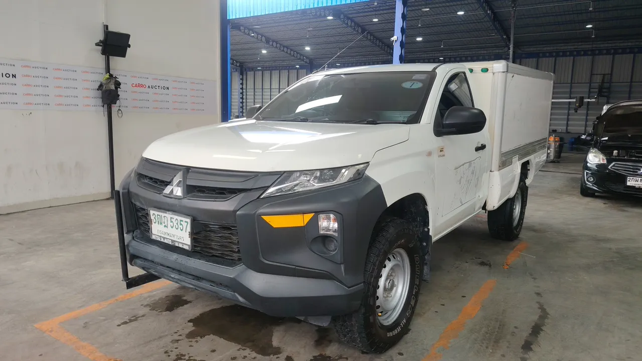 2021 Mitsubishi Triton – Front