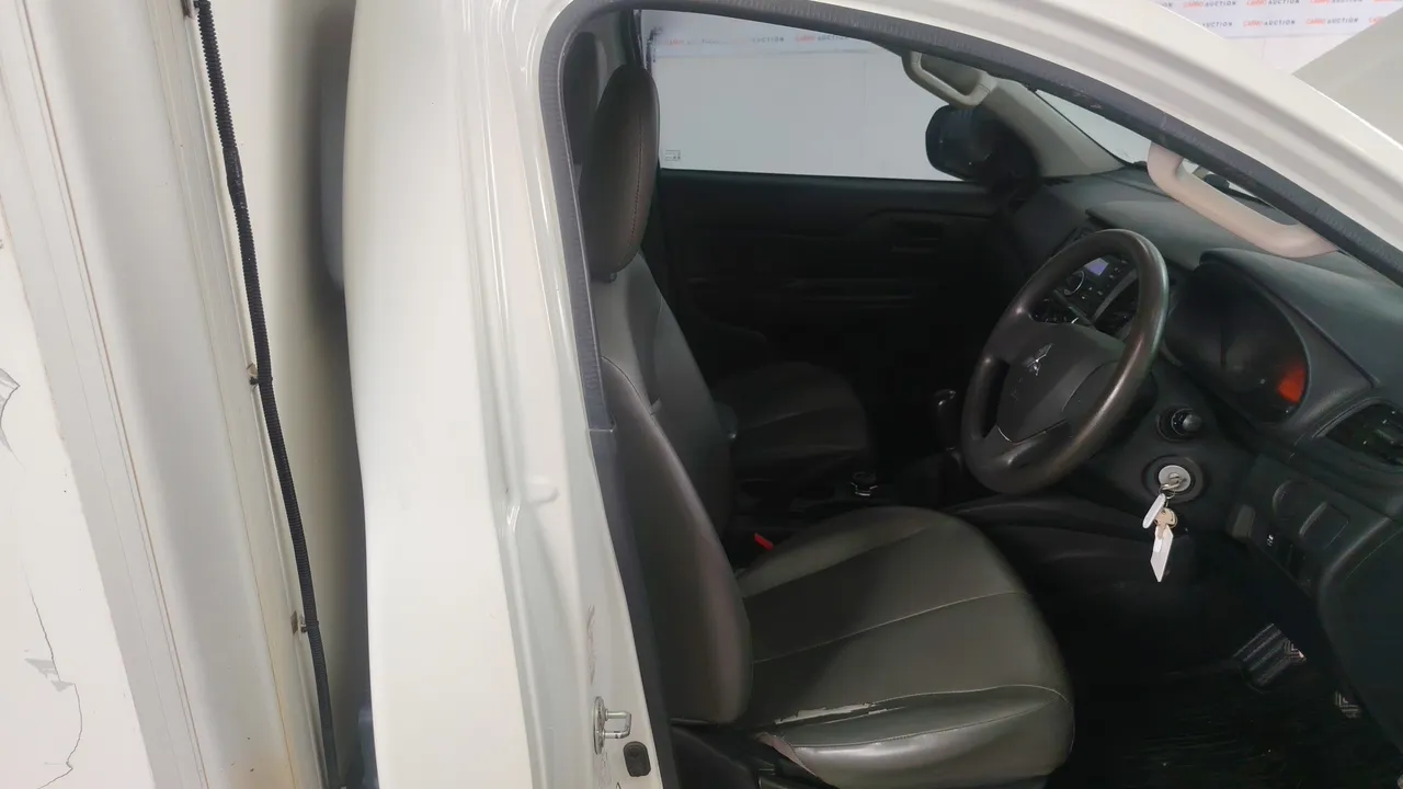 2021 Mitsubishi Triton – Back