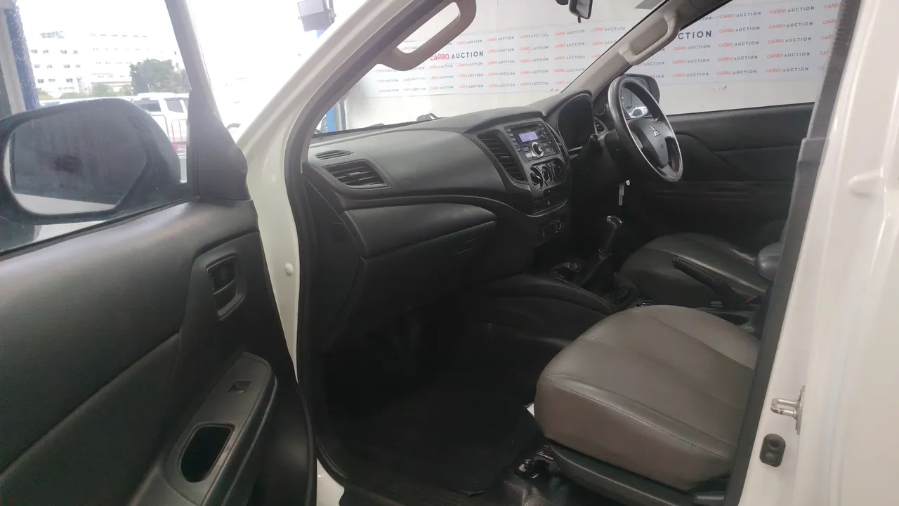 2021 Mitsubishi Triton – Front