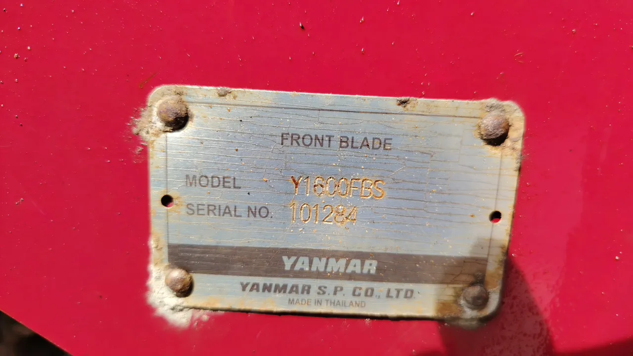 2018 Yanmar EF393T – Exterior