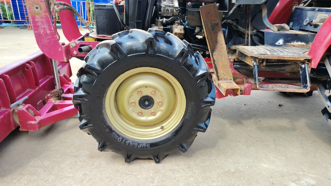 2018 Yanmar EF393T – Exterior