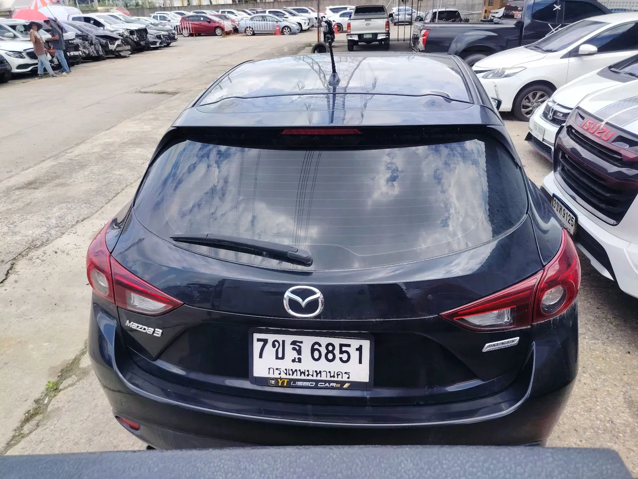 2016 Mazda Mazda3 – Exterior