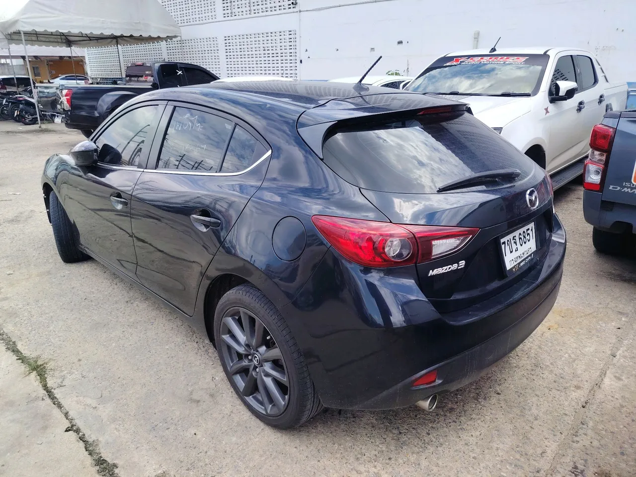 2016 Mazda Mazda3 – Exterior