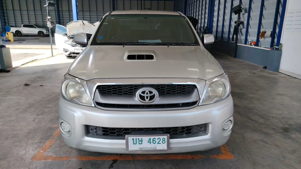 2010 Toyota Hilux Vigo – Exterior