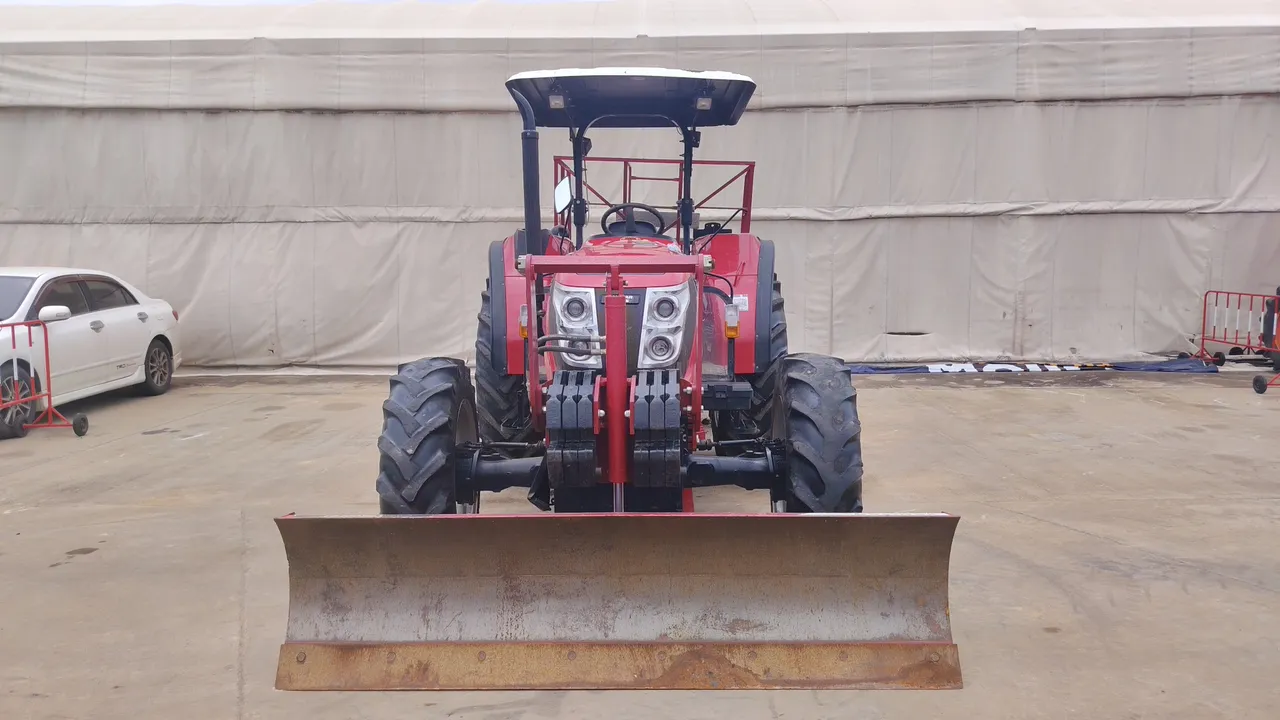 2024 Solis WT-75-4WD – Front