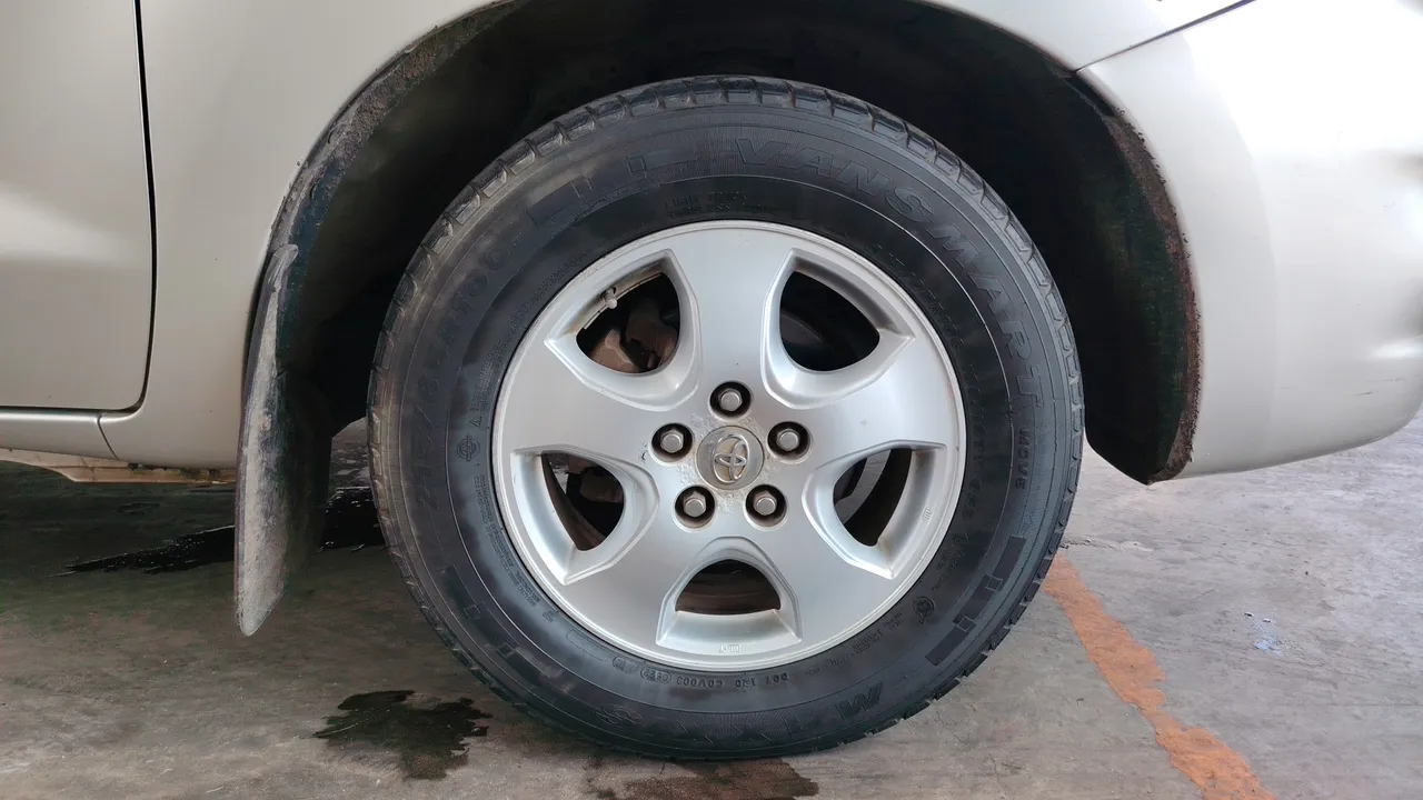 2010 Toyota Hilux Vigo – Exterior