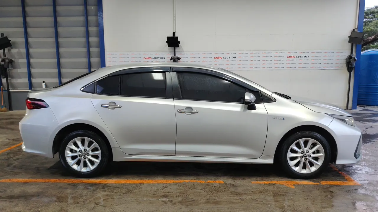 2021 Toyota Corolla Altis – Exterior