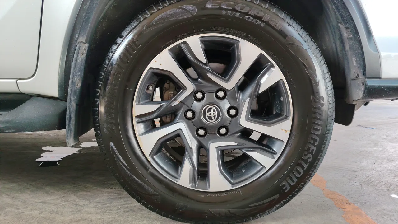 2023 Toyota Fortuner – Exterior