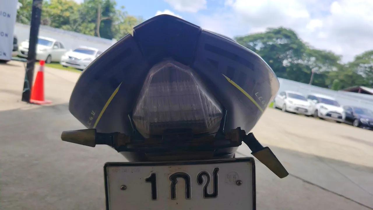 2016 Yamaha YZF-R15 – Exterior